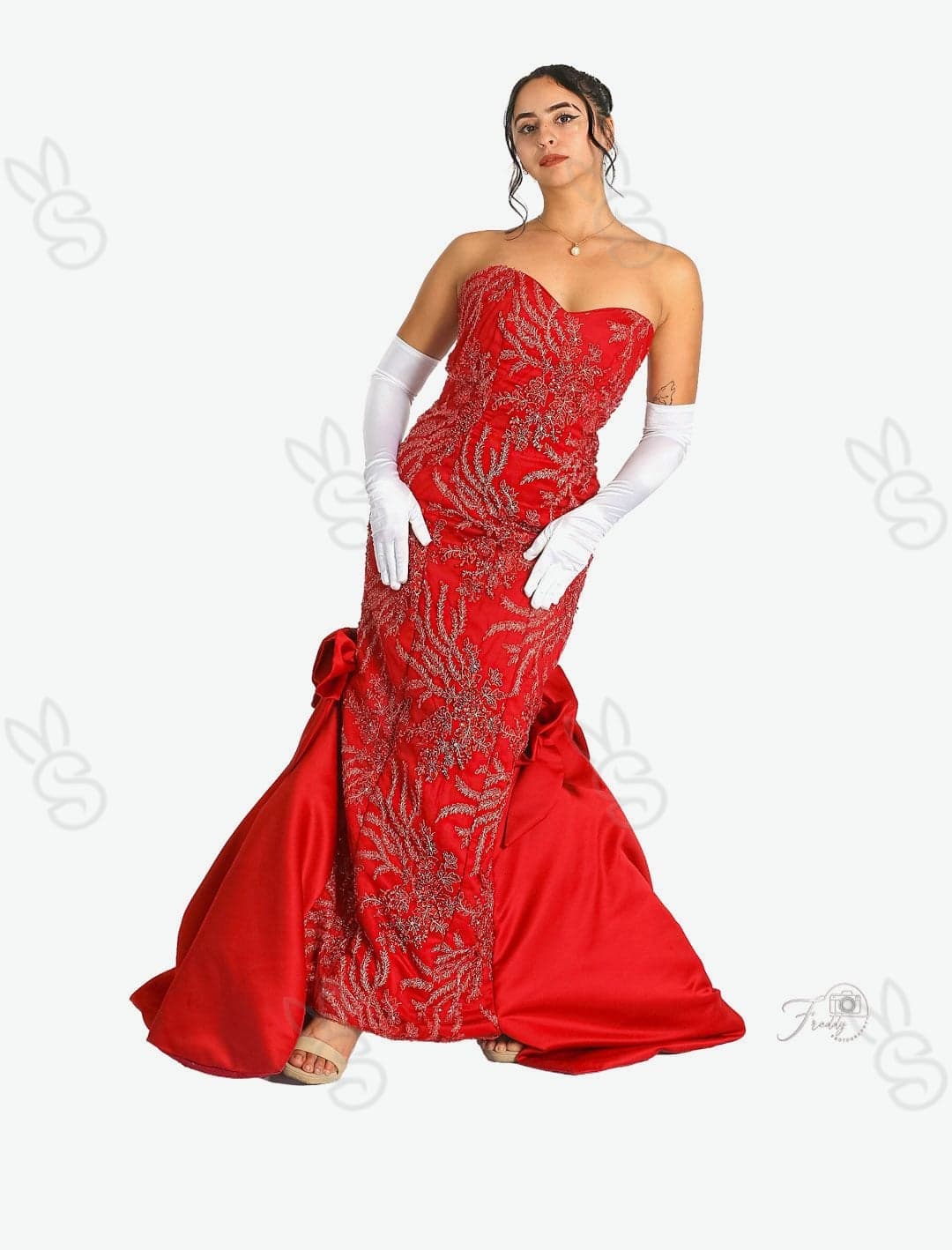Saldana Couture — the red gown